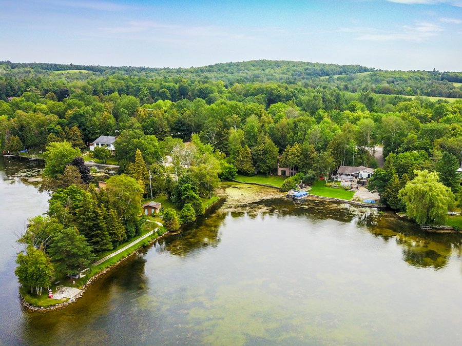 4 Seasons Of Waterfront Living On Chemong Lake Lindsey Edwards