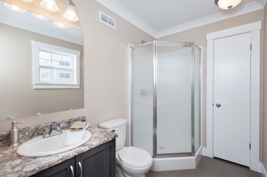 Bathrooms-04Resized