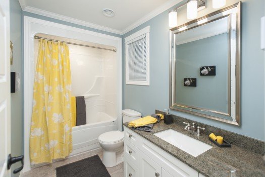 Bathrooms-06Resized